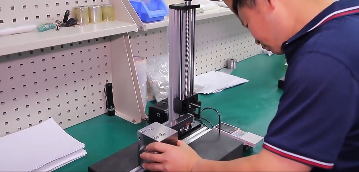 Dongguan Zhongwei Metal Products Co., Ltd สายการผลิตของผู้ผลิต