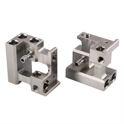 SS 316 อลูมิเนียม CNC Milling Parts บริการแปรรูปแบบ CNC